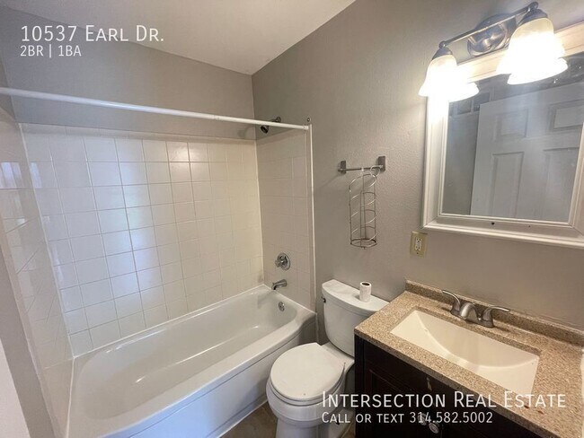 Building Photo - 10537 Earl Dr