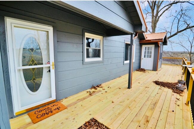 Building Photo - 73 Willow Tree Cir