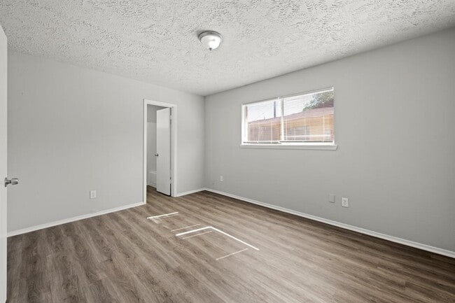 Building Photo - 6450 Bazel Brook Dr