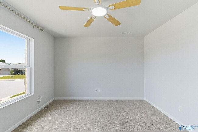 Building Photo - 135 Varina Dr