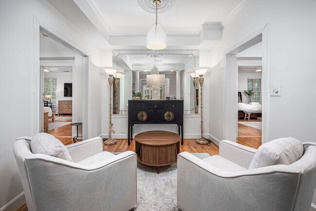 Building Photo - 11468 Club Dr