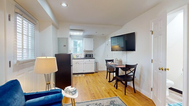 Building Photo - 1 bedroom in Cambridge MA 02139