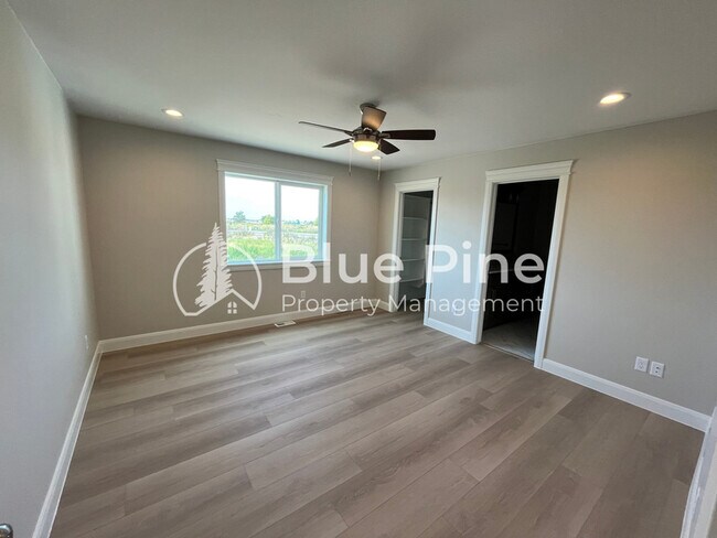 Building Photo - 6326 Ender Ln
