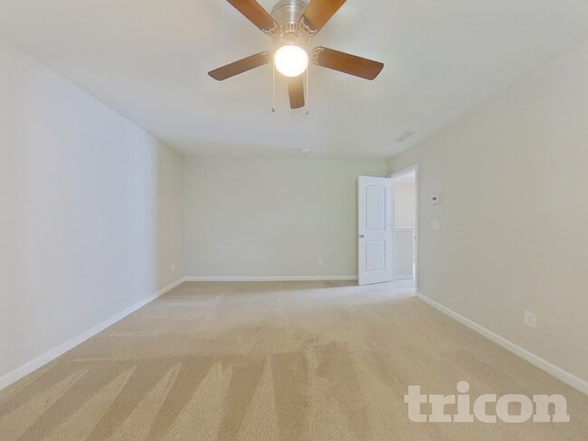 Building Photo - 341 Freeman Cir