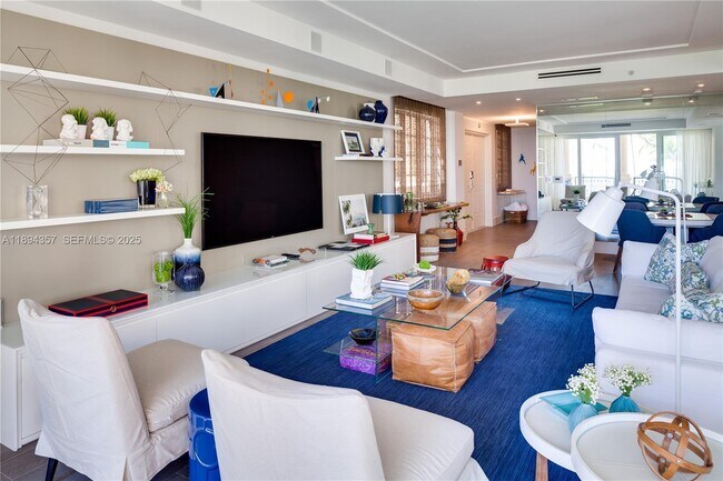 Building Photo - 19222 Fisher Island Dr