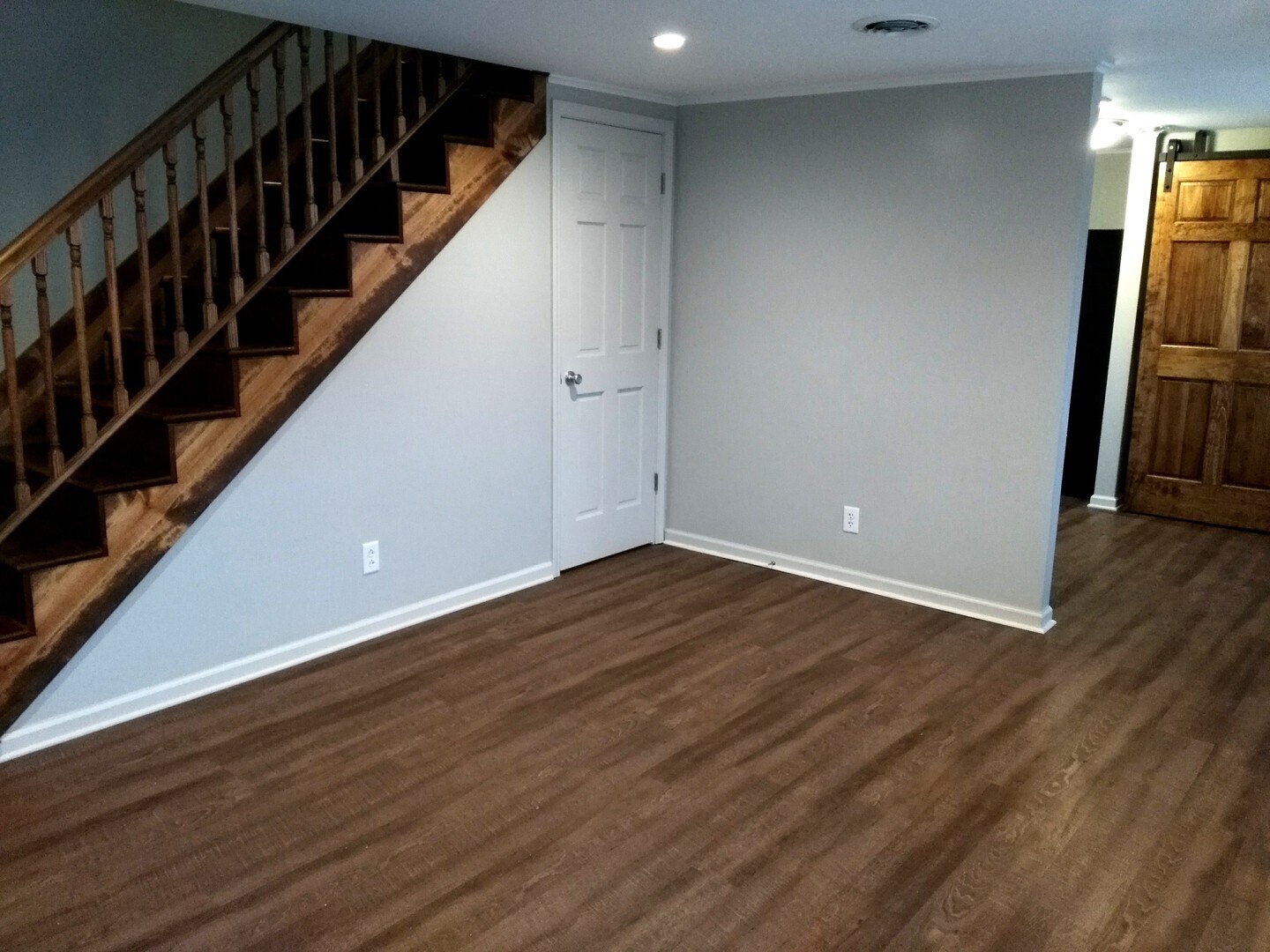 Building Photo - 317 Gilman Ave