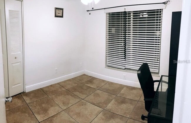 Building Photo - 11331 Cardiff Dr