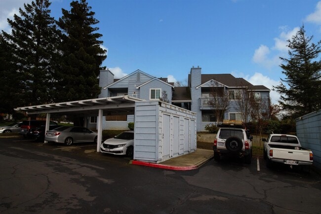 Building Photo - 165 Lighthouse Dr