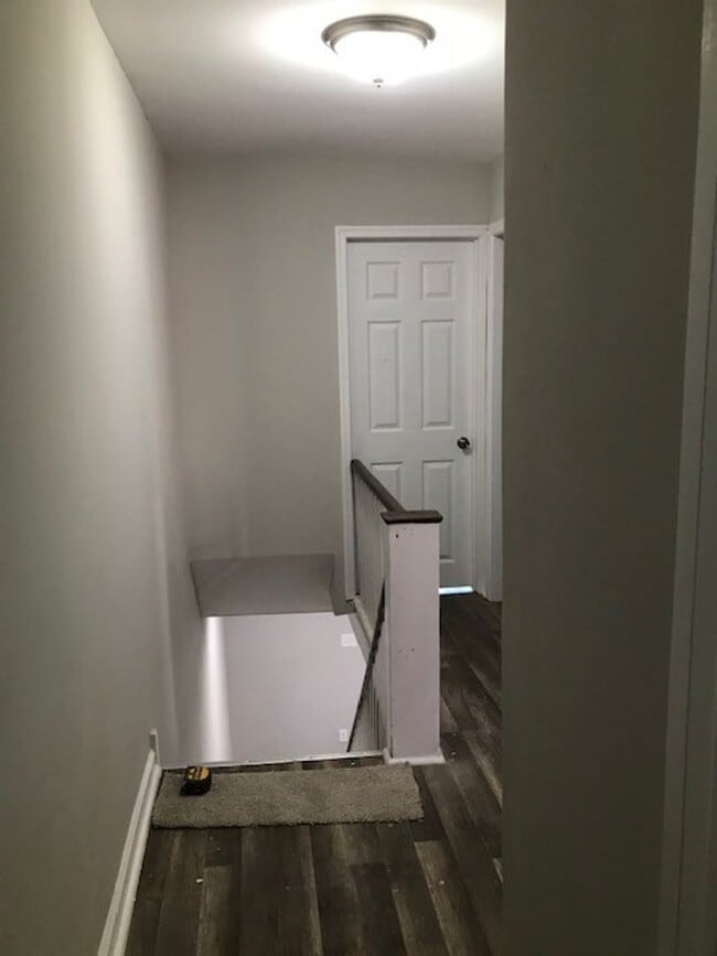 Building Photo - Large West Oak Lane home