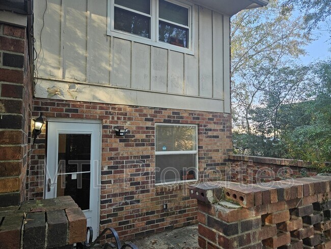 Building Photo - 1248 Grove Park Ln