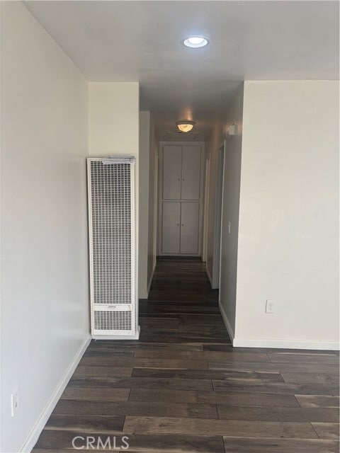 Building Photo - 8636 Tamarind Ave