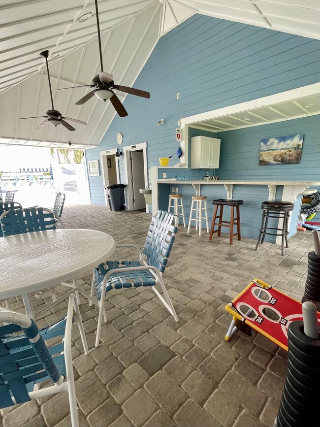 Building Photo - 505 Ocean Dunes Cir