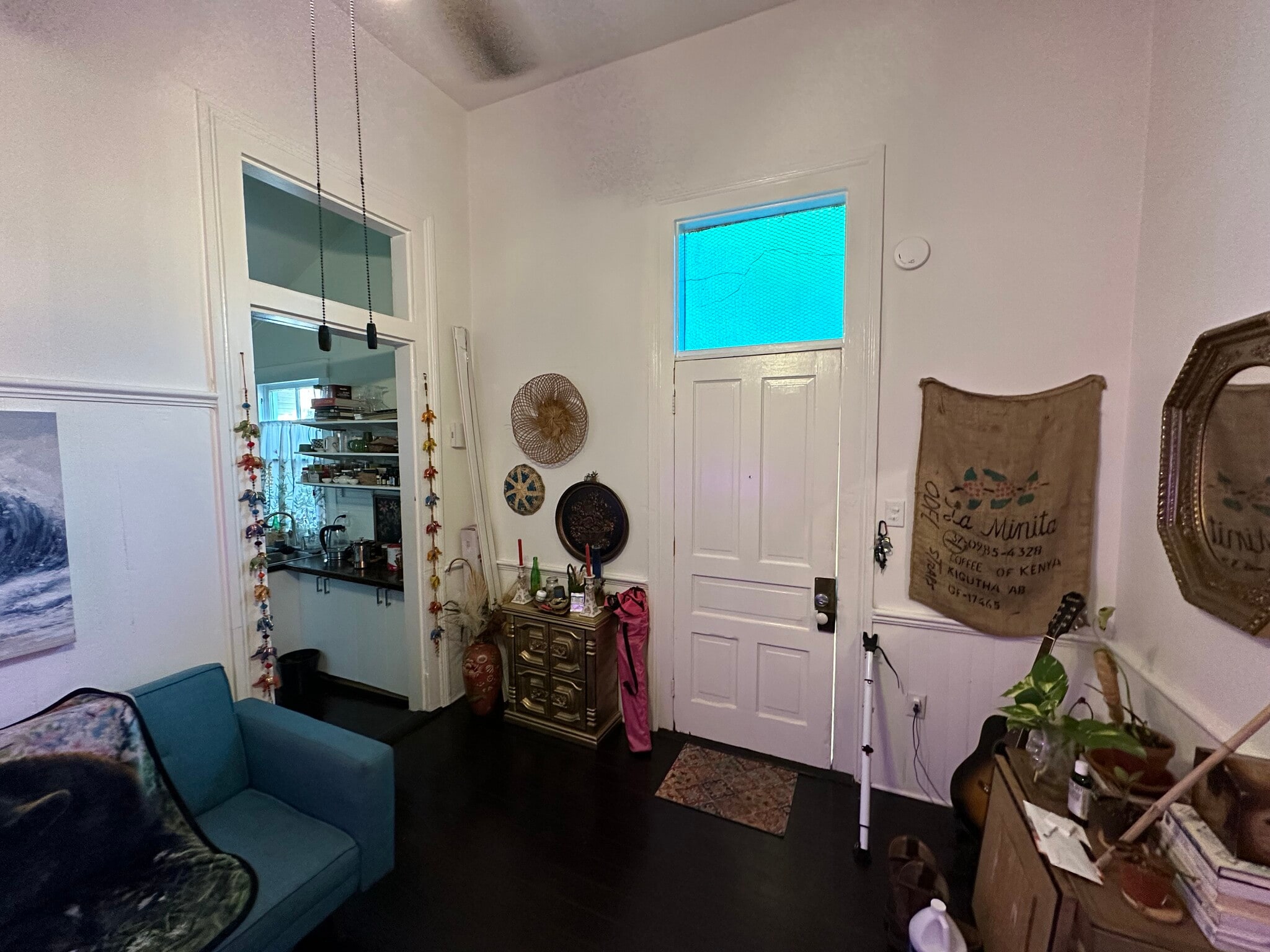 Living Room - 3821 Dauphine St