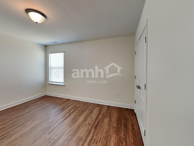 Building Photo - 2339 Campbell Cove Court