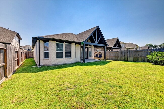 Building Photo - 10631 Hidden Rock Dr