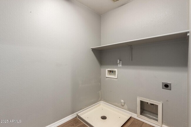 Building Photo - 21127 E Avenida Del Valle