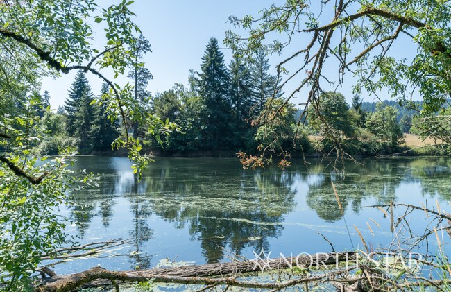 Building Photo - Executive Custom Home with River View on Acreage in West Linn