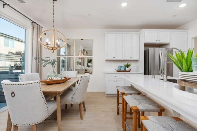 Building Photo - BRAND NEW 3/2.5 WIlson Home near Clovis South