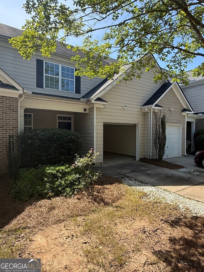 Building Photo - 151 Granite Way