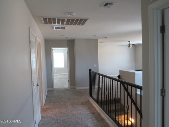 Building Photo - 40537 W Helen Ct