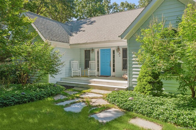 Building Photo - 14 Hildreth Rd S