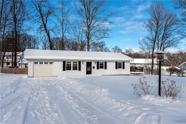 Building Photo - 57 Beechwood Rd