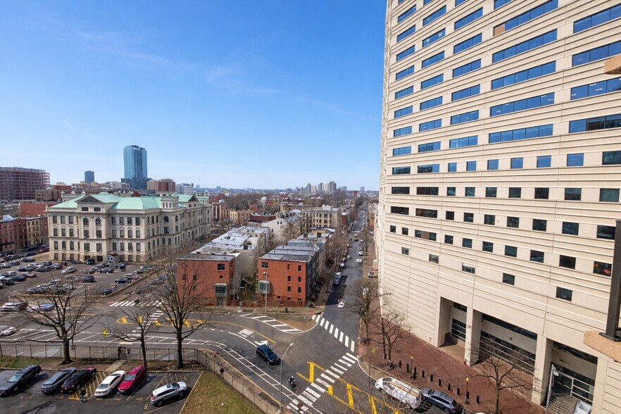 Building Photo - 280 Marin Blvd