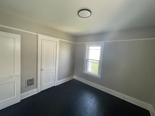 Building Photo - SECTION 8 AND EDEN ACCEPTED!! Stunning 4-Bedroom Home Available Now!