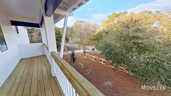 Building Photo - 1102 Tree Canopy Rd Wilmington, NC 28403 L...