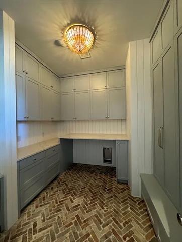 Building Photo - 5800 Goodwin Ave