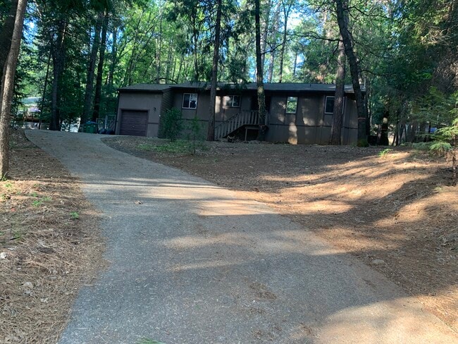 Building Photo - 14424 Wycliff Way