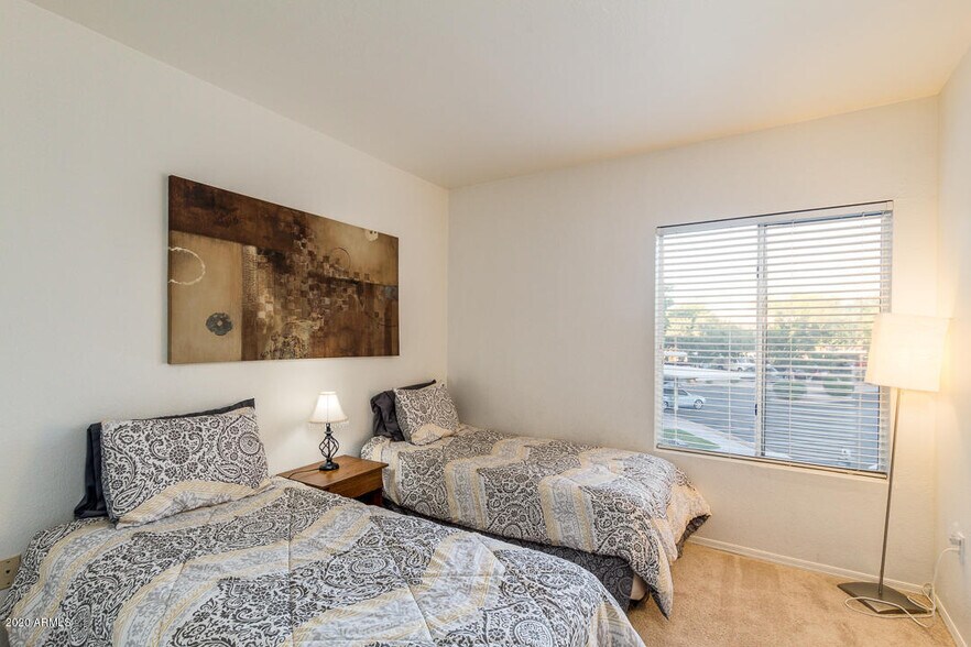 Bedroom 2 - 1825 W Ray Rd
