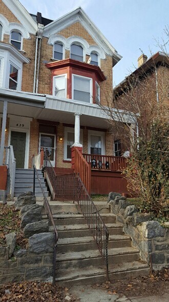 Primary Photo - 437 W Bringhurst St