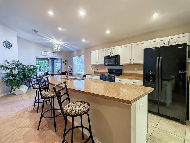 Building Photo - 2112 Bretton Ridge Blvd