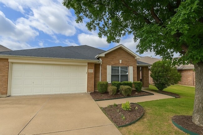 Primary Photo - 10420 Devin Ln