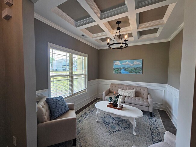 Building Photo - BRAND NEW LISTING!!!!