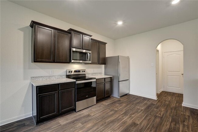 Building Photo - 1302 Amy Dr