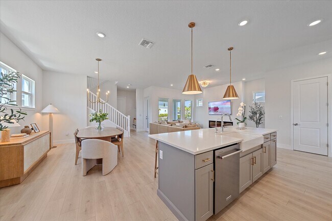 Building Photo - 7279 Kodiak Ln