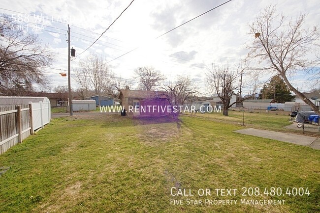 Building Photo - Gorgeous Home Available in Central Pocatel...