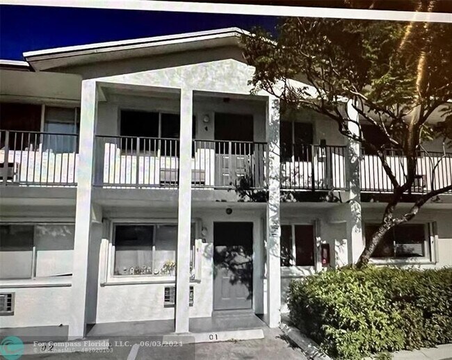 Building Photo - 1818 E Oakland Park Blvd