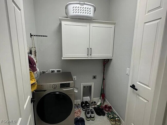 Building Photo - 4117 NW 22nd St