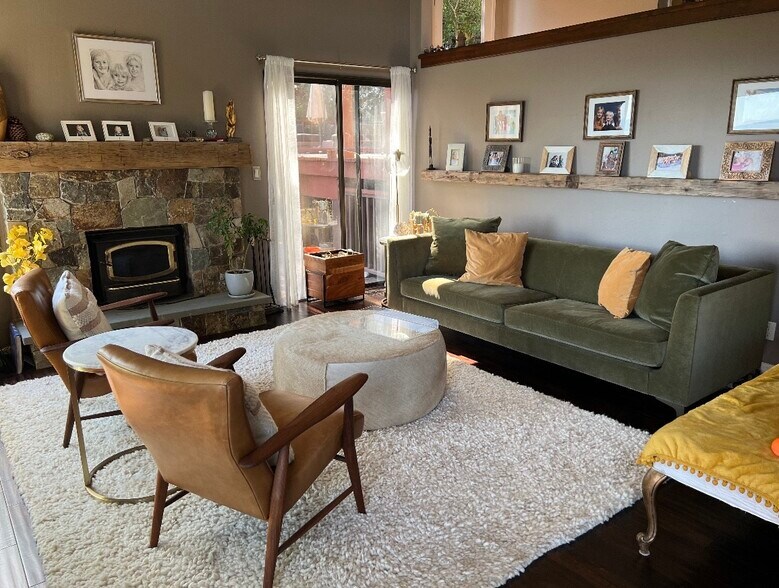 Other side of living room - 108 Oakmont Ave