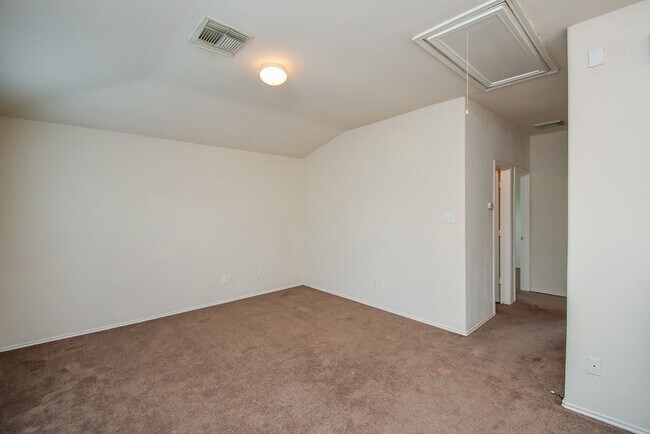 Building Photo - 18214 Olive Leaf Dr