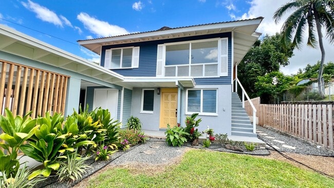 Building Photo - NEWLY REMODELED BEAUTIFUL 1 BEDROOM 1 BATH UNIT IN KANEOHE!