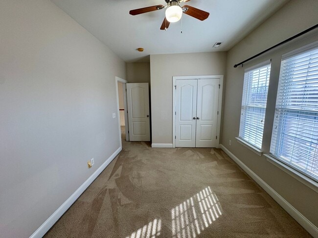 Building Photo - Beautiful 3BR/2.5BA Home in the Ballantyne Area; Great Schools!; Lawn Maintenance Covered