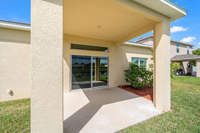 Building Photo - Bay Meadows Gated Community