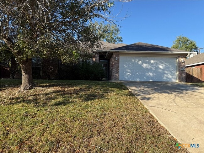 Building Photo - 2105 Indian Camp Trail