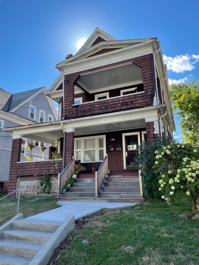 Primary Photo - 163-165 Whitney St.