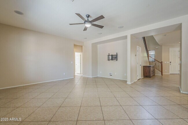 Building Photo - 3484 E Gary Way
