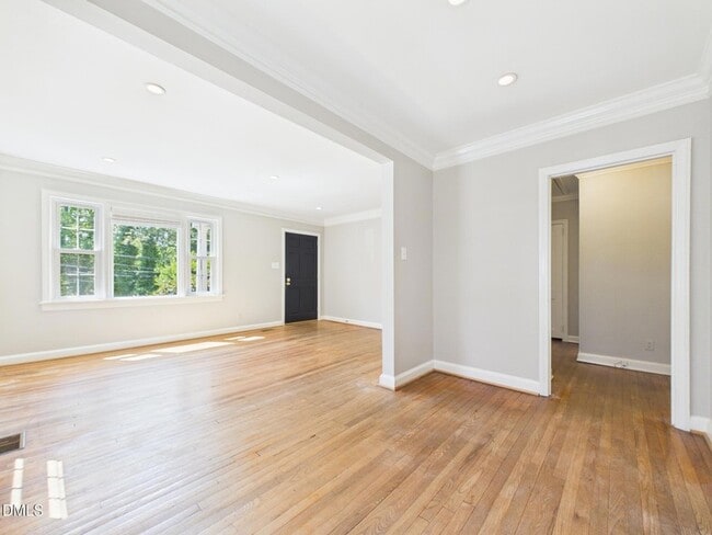 Building Photo - 2912 Oberlin Rd